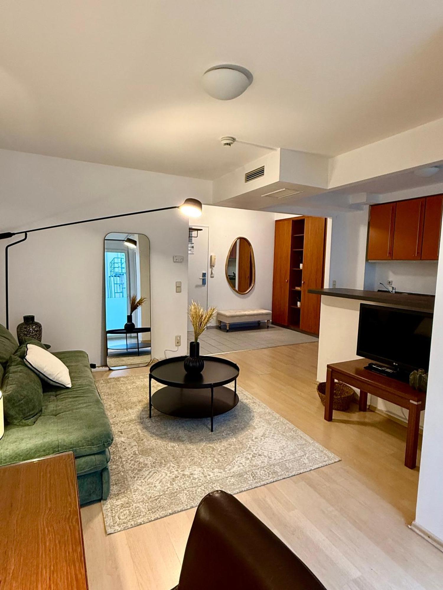 Eqbase Appartement *